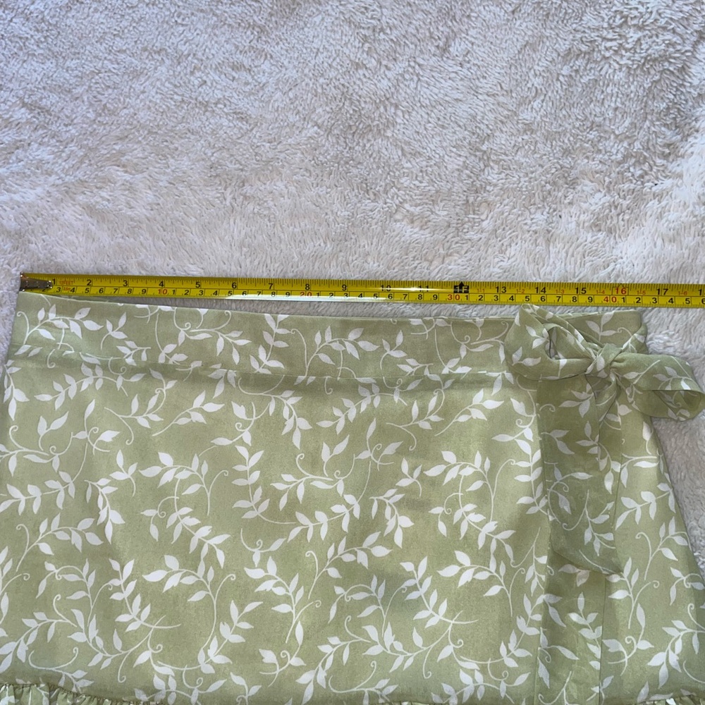 Ever After green plant‎ ruffle skirt - Picture 2 of 8